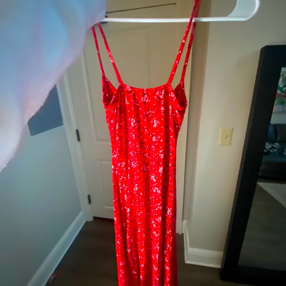 Dress - Picture 3 of 5